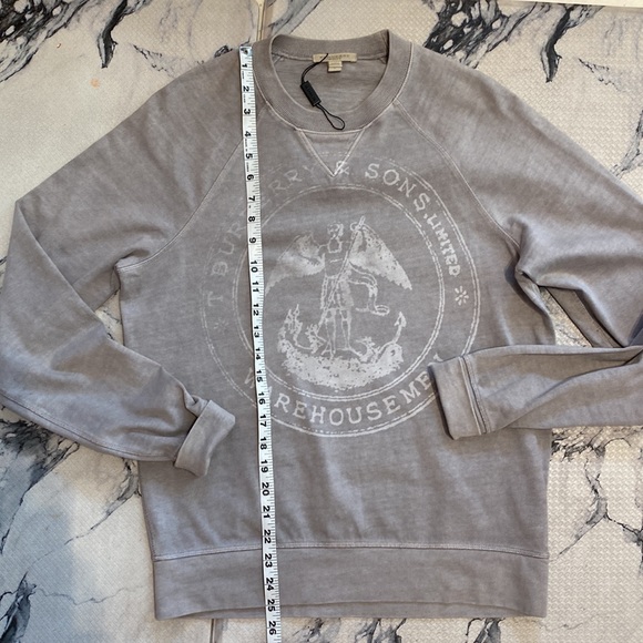 Burberry NEW Large LOGO (Distressed) Sweatshirt🔥Mens SM/Med 21” p-p UNISEX - Picture 11 of 11